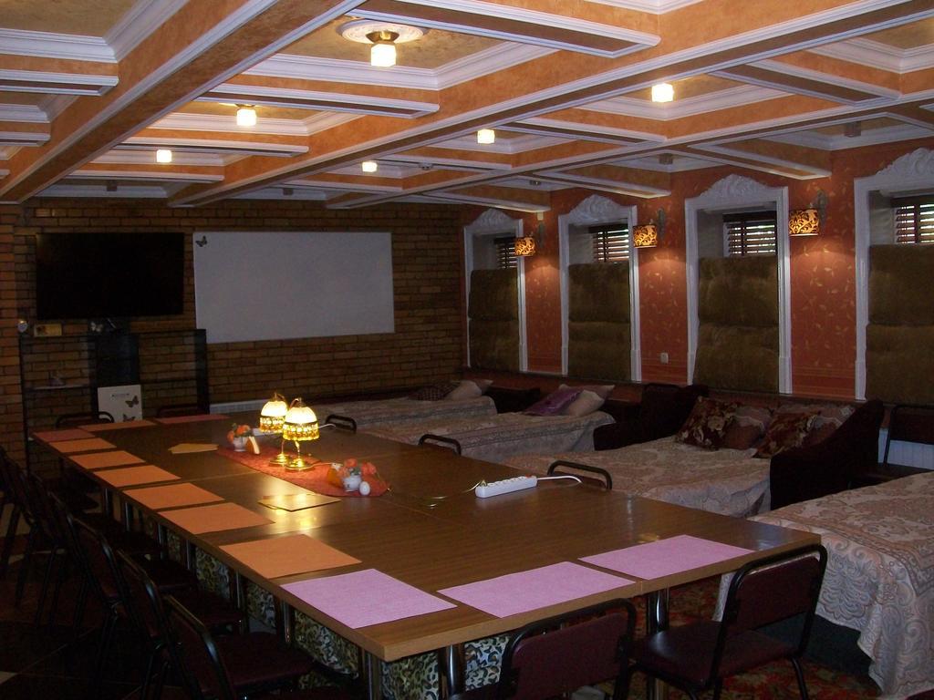 Athome Sumy Ngoại thất bức ảnh